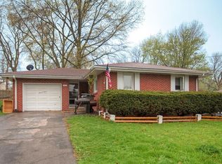 703 E Pleasant View Dr, Des Moines, IA 50315