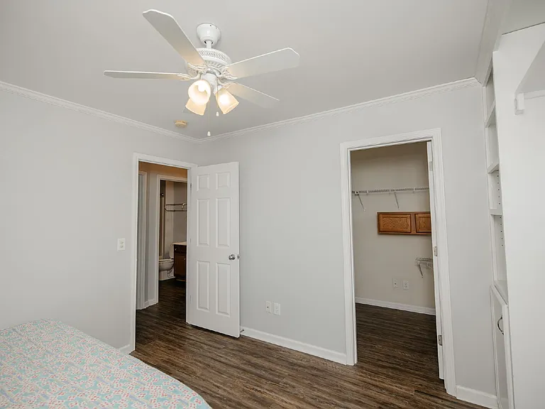 262 Island Green Rd — Photo 7