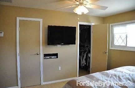 4th image of 7 Gloria Dr