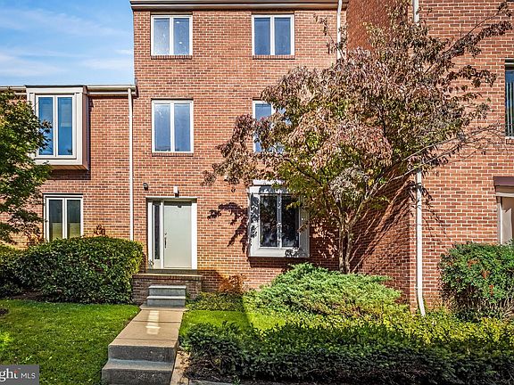 3rd image of 254 Waxter Way