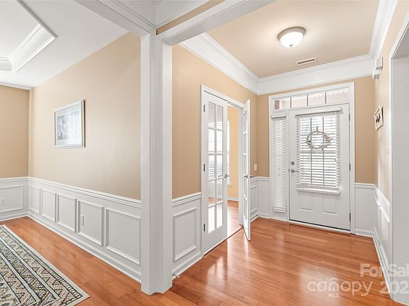 5th image of 7229 Corduroy Ct