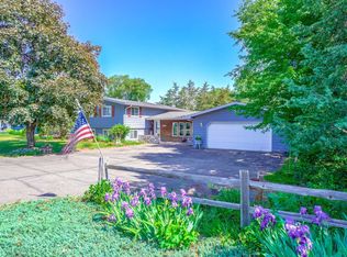 1096 Monroe St S, Prescott, WI 54021