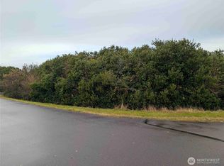 446 Salina Cruz Avenue, Ocean Shores, WA 98569