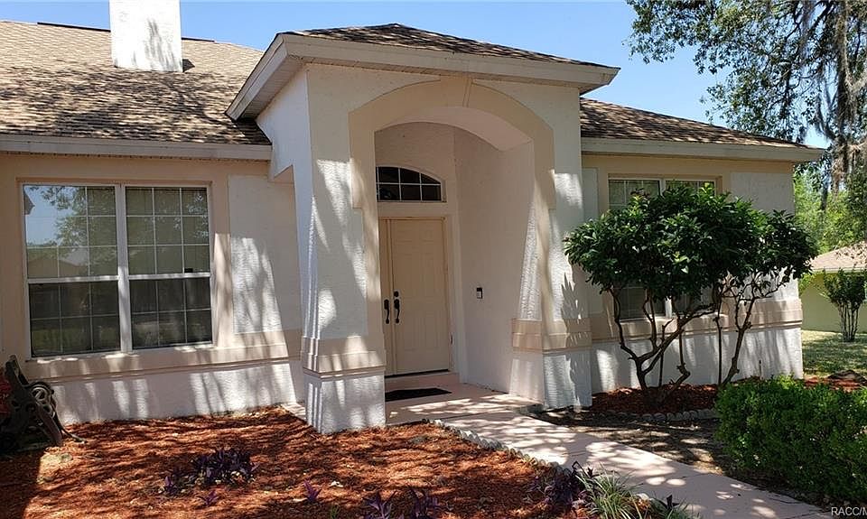 2nd image of 4820 N El Camino Dr