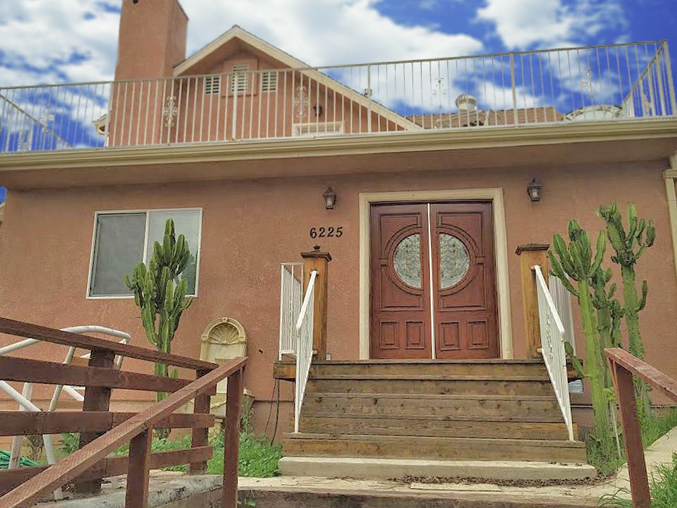 1st image of 6225 N Pine Crest Dr