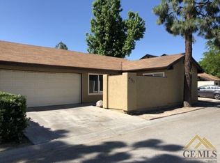 4513 Country Wood Ln, Bakersfield, CA 93313
