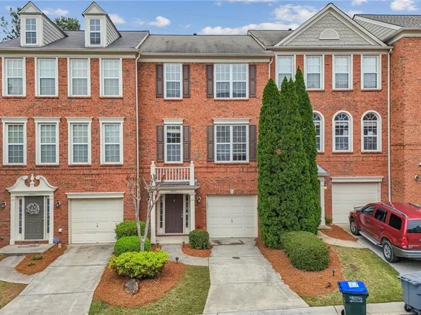 4005 Edgecomb Dr, Roswell, GA 30075