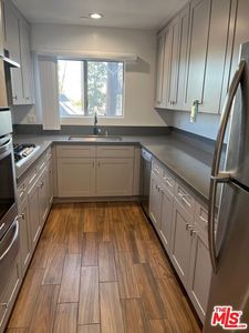 416 N Oakhurst Dr #304, Beverly Hills, CA, 90210