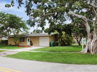 18770 Belview Dr, Cutler Bay, FL 33157