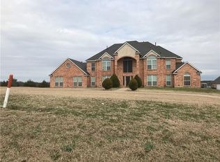 355 S Oak Branch Rd, Waxahachie, TX 75167