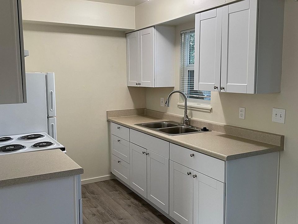 555 McConnell Ave #4, Santa Rosa, CA 95404 | Zillow