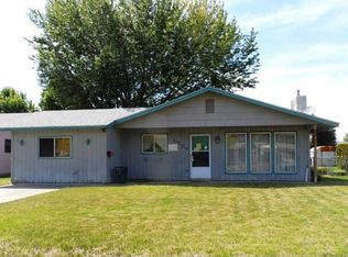 1724 N 21st Ave, Pasco, WA 99301