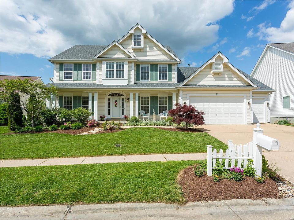 1st image of 16257 Lakeshore Meadows Ct
