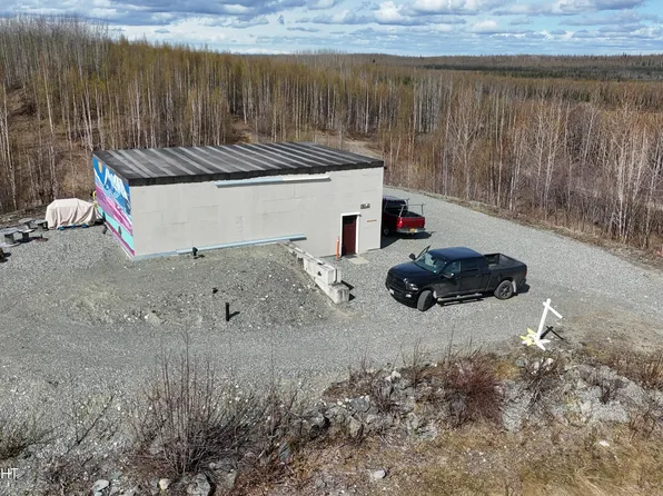 3570 S Crozier Ln, Wasilla, AK 99623