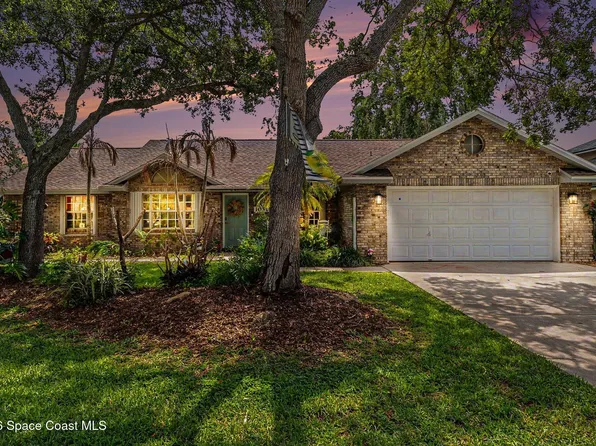 1051 Mandarin Dr NE, Palm Bay, FL 32905