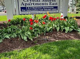 Crystal Shores Community