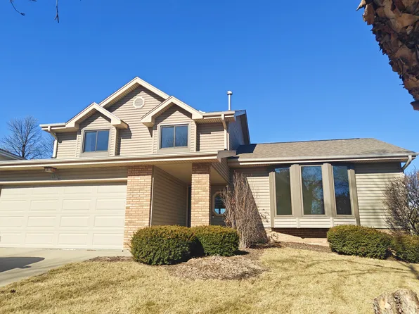 1130 N 153rd Ave, Omaha, NE 68154