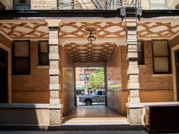 3401 Park Avenue image 1 of 6