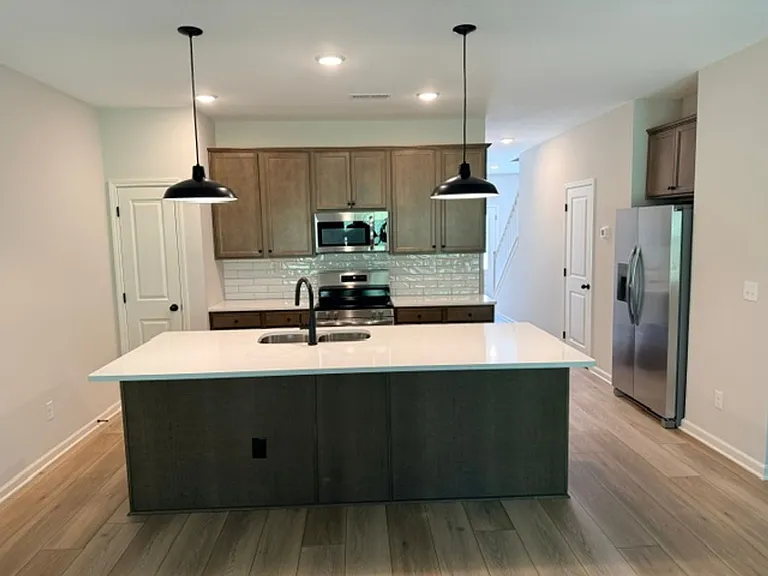 8966 Keenberg Ln — Photo 4