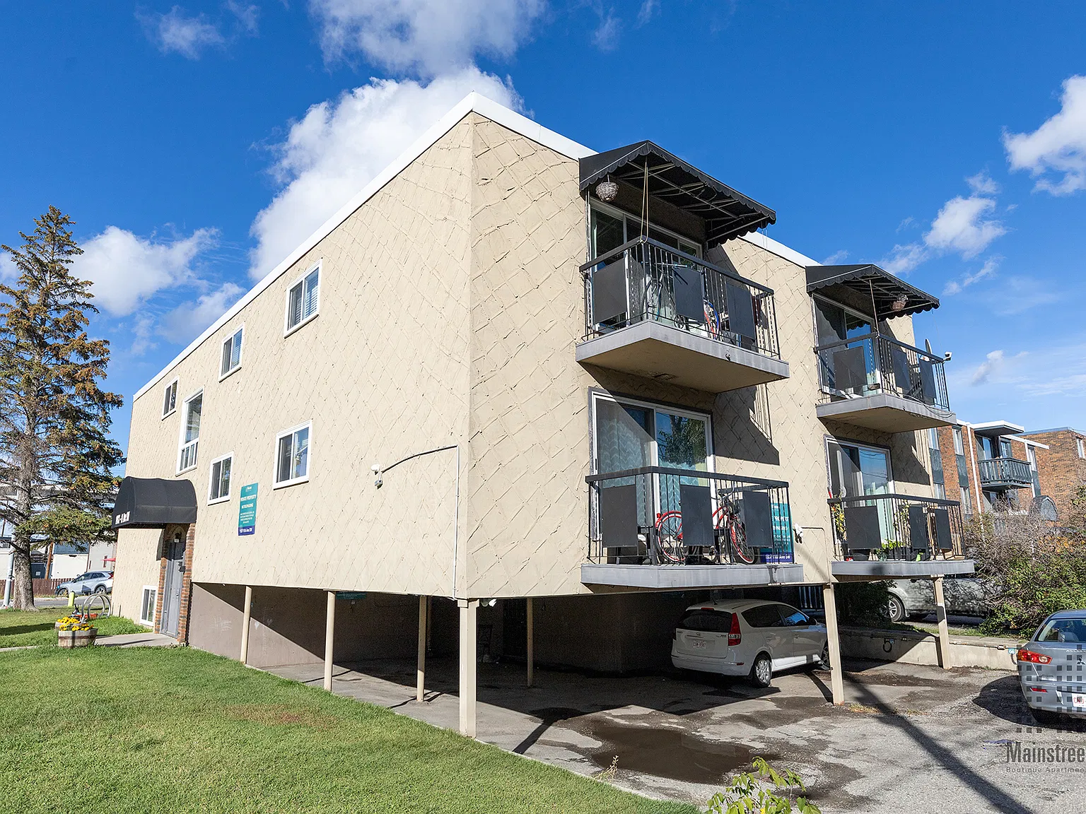 Sunalta 11 Apartments — Photo 1