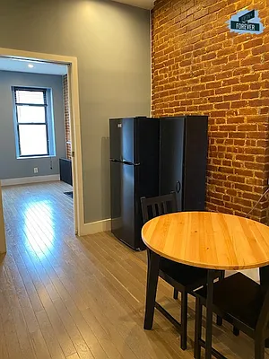 Rented by Fifth & Forever LLC | media 10