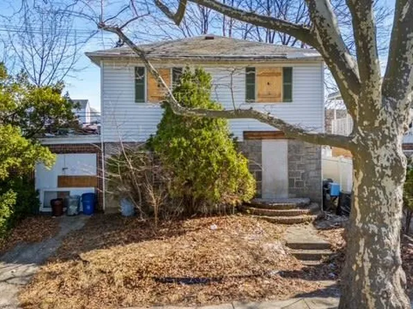 48-25 194th Street, Fresh Meadows, NY 11365