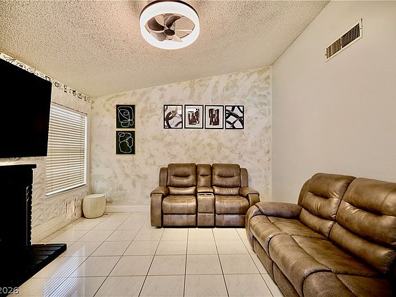 4th image of 6669 Pleasant Plains Way