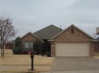 21950 Homesteaders Rd, Edmond, OK 73012