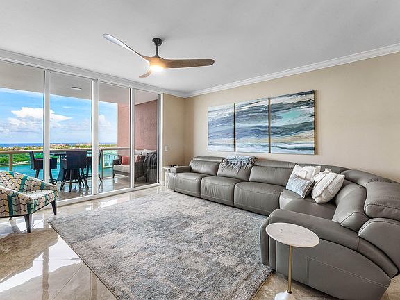 5th image of 2640 Lake Shore Drive #1210