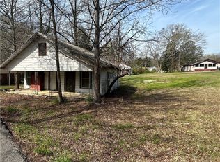 460 4th Ave NW, Fayette, AL 35555
