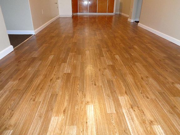 Kitchen & Dining Room