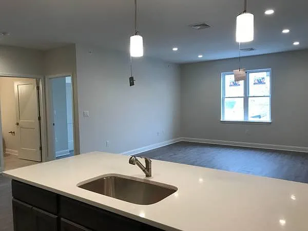 427 Washington Ave #4C — Photo 32