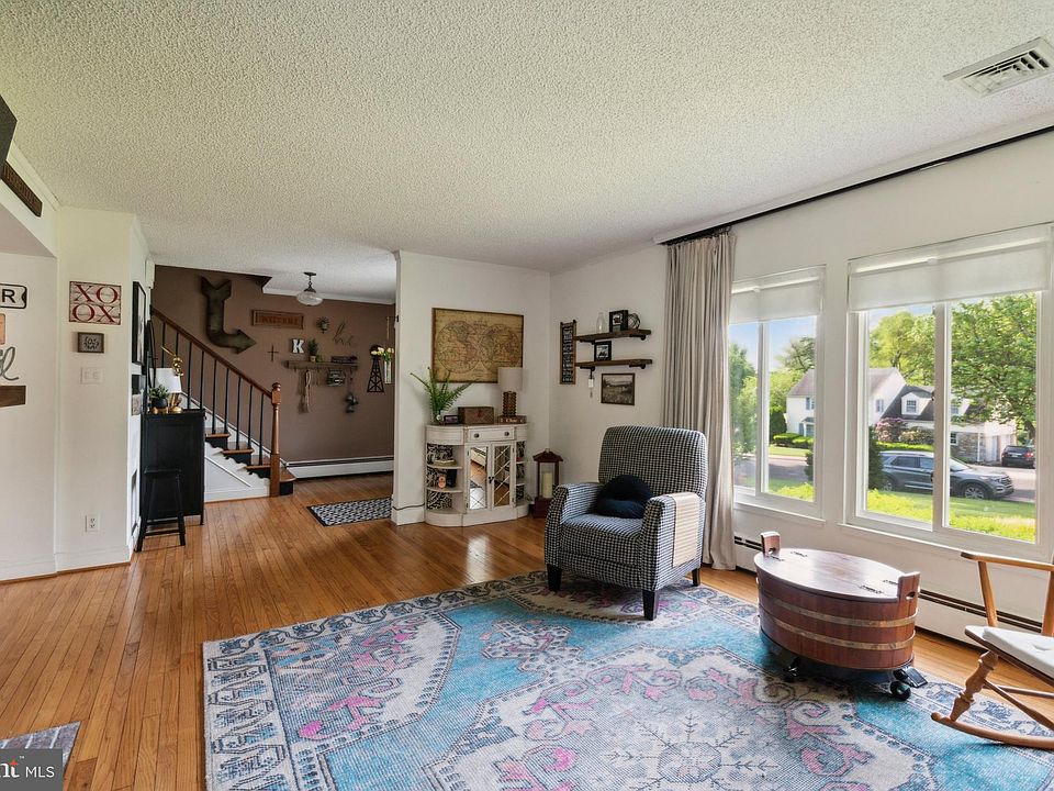 543 Austin Dr, Fairless Hills, PA 19030 Zillow
