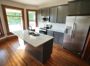 519 E 3rd St #1, Waterloo, IA 50703