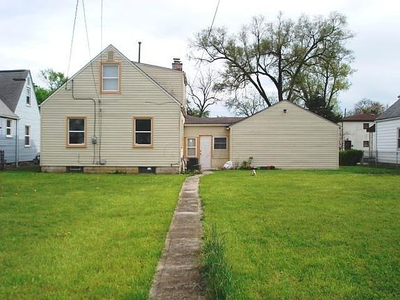 3rd image of 966 E 13th Ave