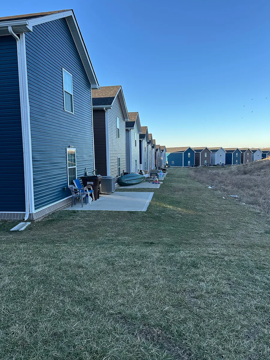 Building Photo - 2010 Dolly Dr