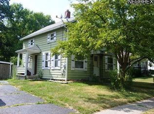 448 S Diamond St, Ravenna, OH 44266