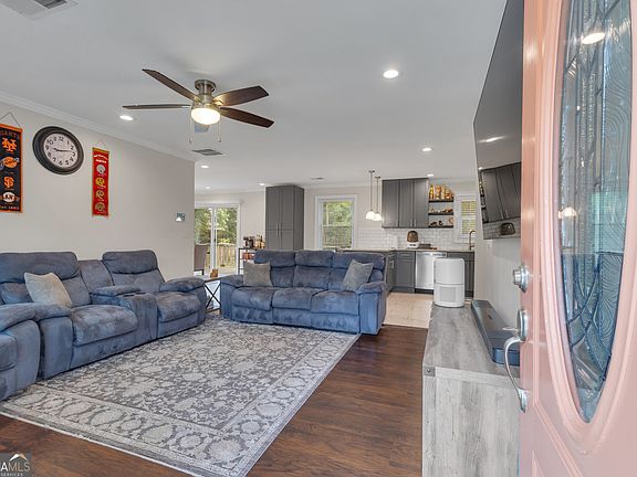 4th image of 6049 Prestige Valley Rd