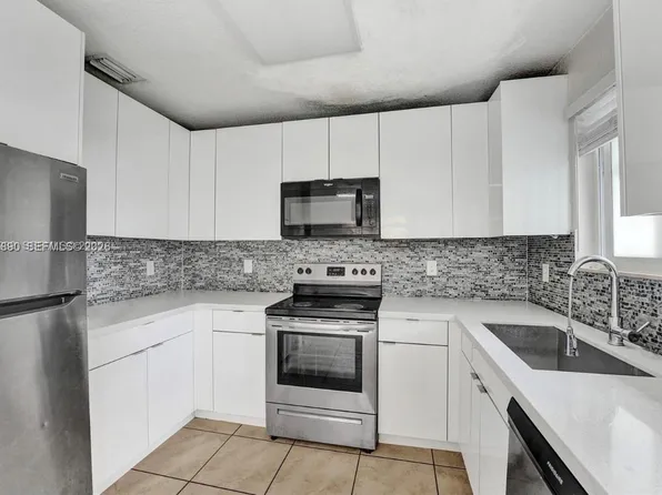 1154 NE 103rd St #1, Miami, FL 33150