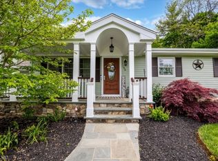 30 Mountain View Ave, Long Valley, NJ 07853