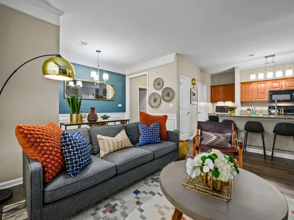 Riverstone Apartments