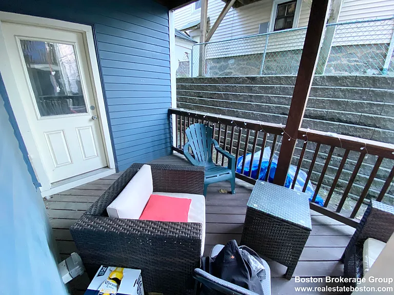 178 Hillside St #1 — Photo 11