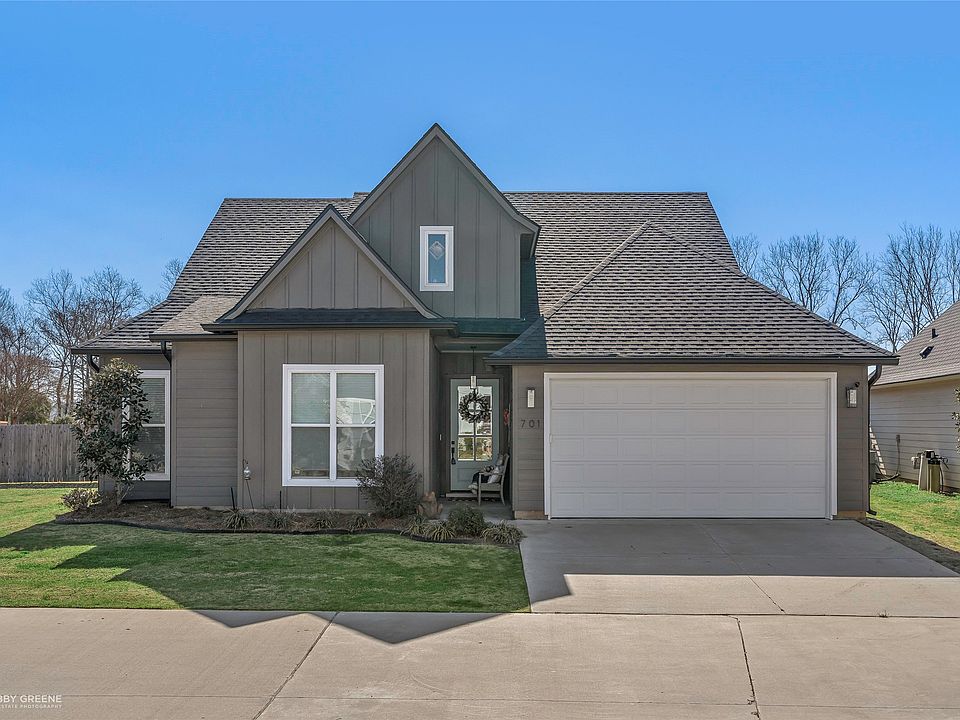 1st image of 701 Perfect Pl