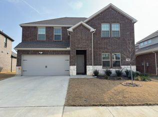 9820 Tinsley St, Aubrey, TX 76227