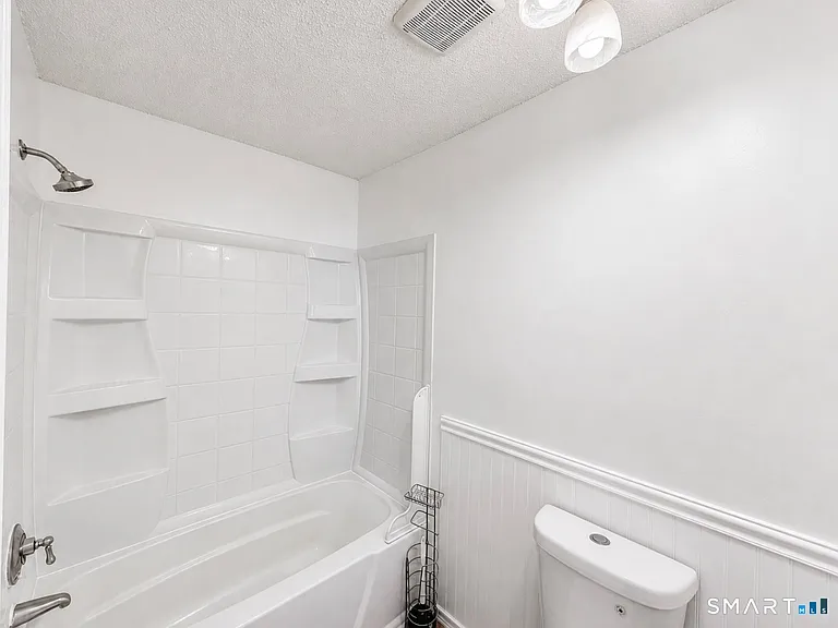 309 Terrace Ave #14 — Photo 22