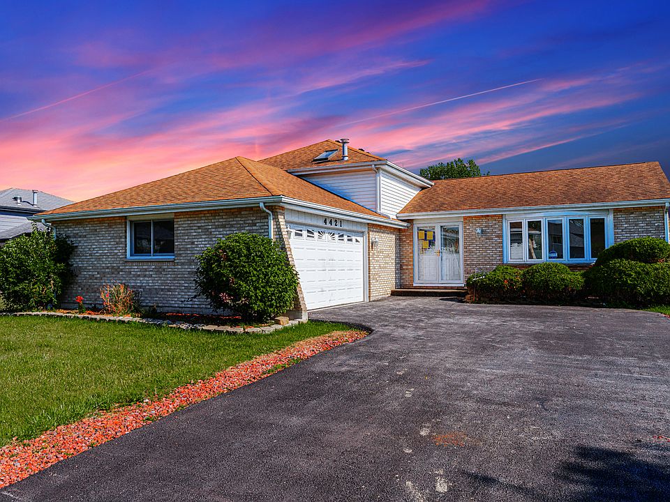 1st image of 4421 Bretz Dr