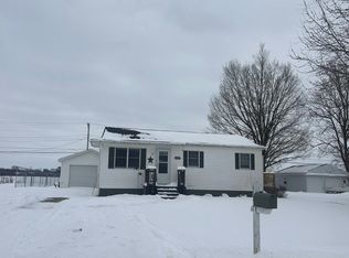 69217 Elaine Dr, Sturgis, MI 49091