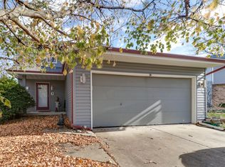 9 Ketchum Ct, Bloomington, IL