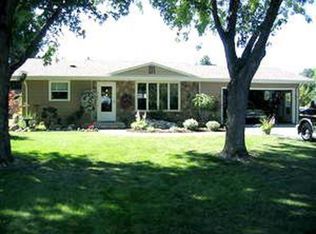 1541 Pine Crest Dr, Caro, MI 48723