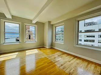 Rented by Brown Harris Stevens